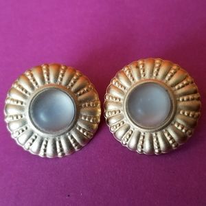 Vintage moonglow Earrings Gold tone round circle